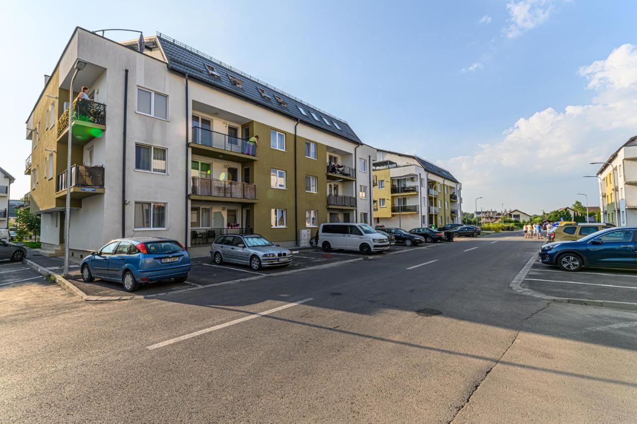 Sona Plus Brașov Exterior foto
